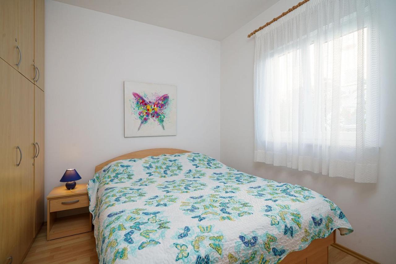 Apartmani Nedoklan Srima Ngoại thất bức ảnh